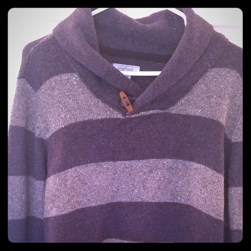 Men's sweater